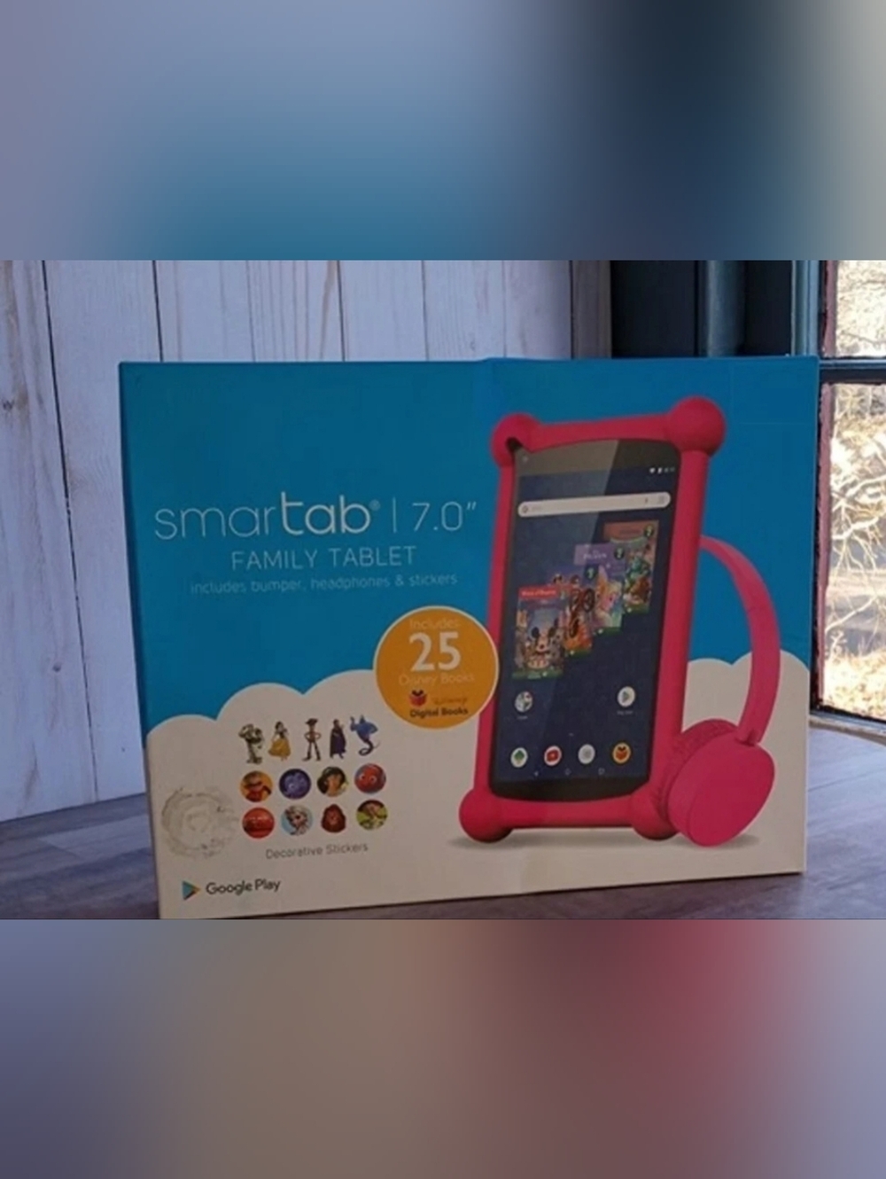 SmartTab 7.0Disney Family Tablet W/ Headphones,Bumper, 25 Preloaded Disney Books